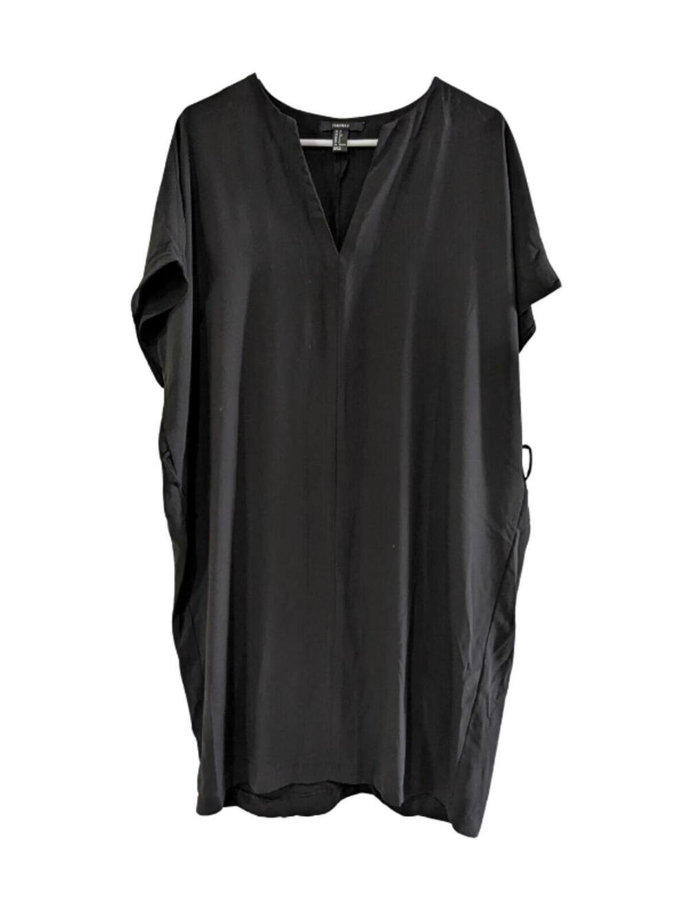 Forever 21 Women's V-Neck Kaftan Poncho Dress, Black, Small, Oversized Tunic